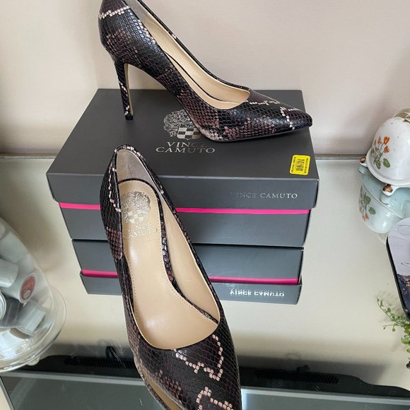 Vince Camuto Snake Print Heels - Picture 6 of 6